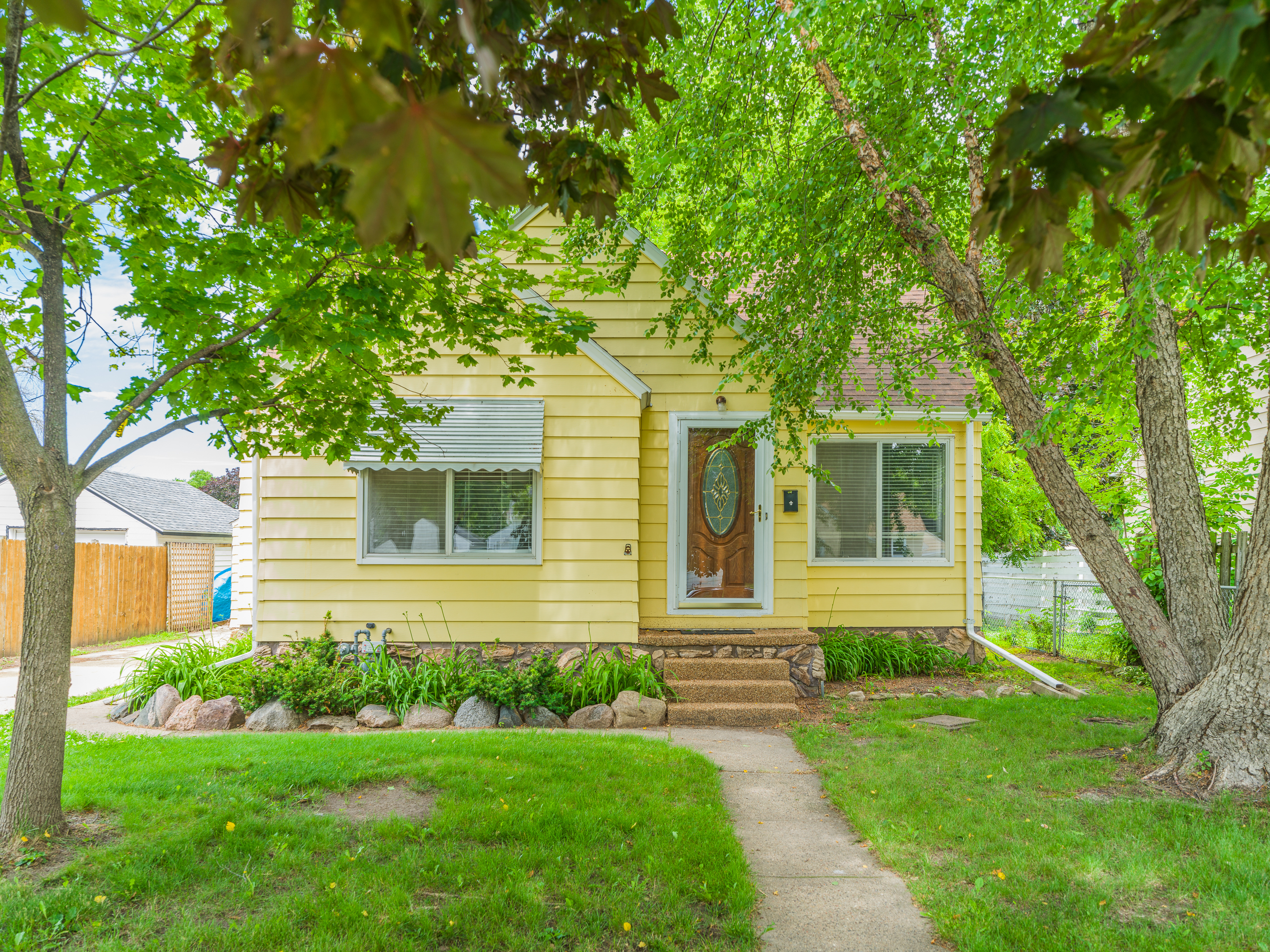 Property thumbnail image