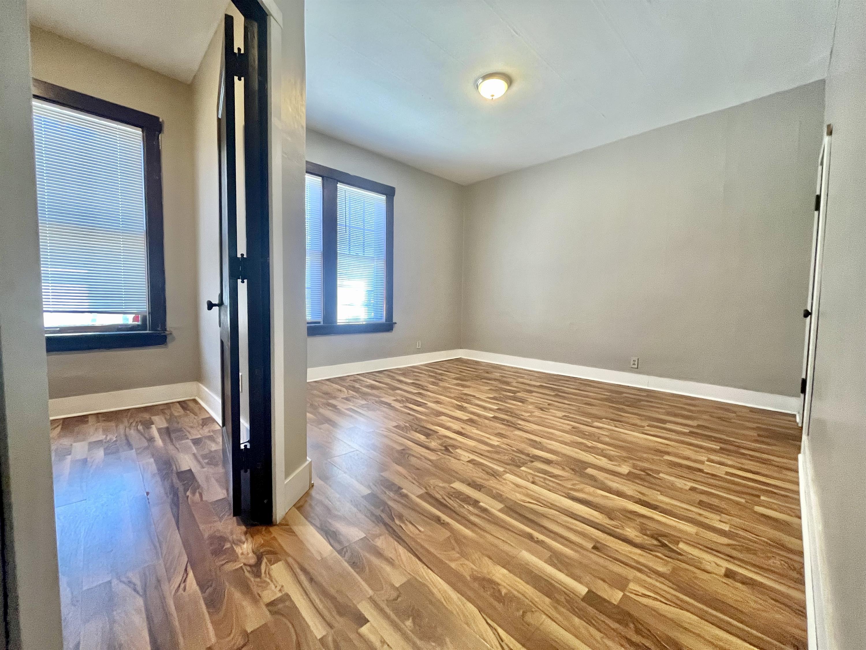 326 East Washington St - 6