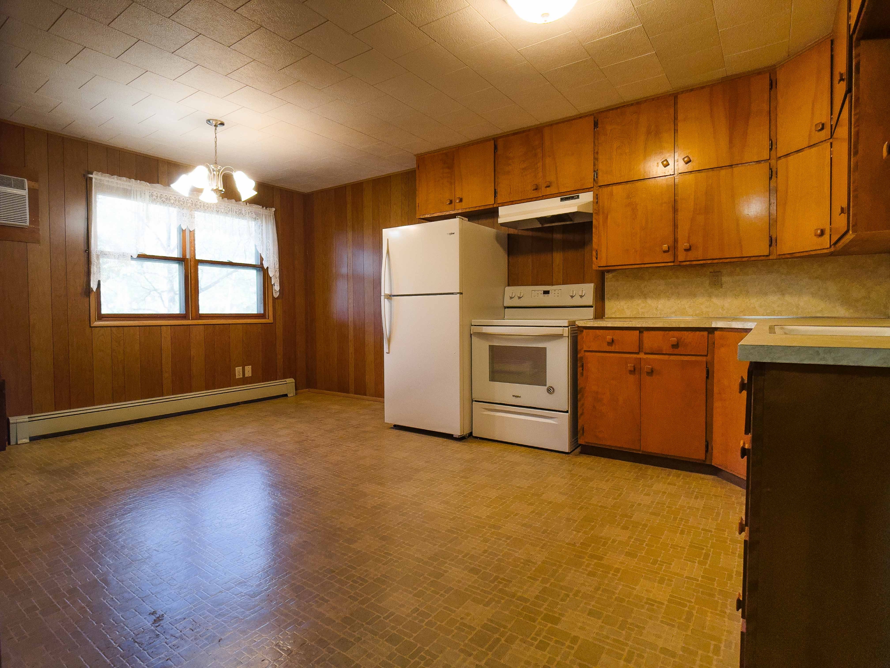 110 South 4th Avenue West - 2